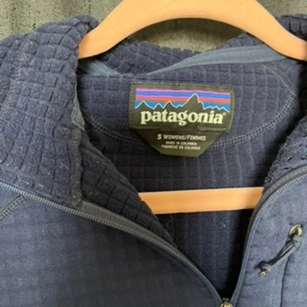Patagonia R1 Fleece Pullover - Picture 3 of 6